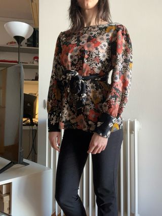 Camisa Zara Estampado Floral Elegante