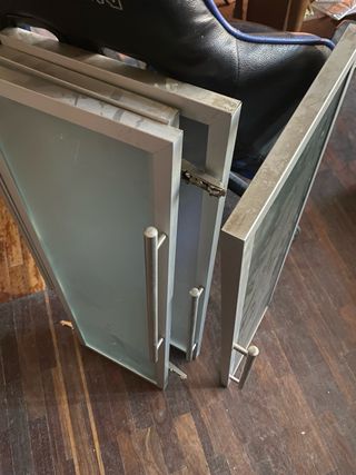 Puertas de armario/estantería con tirador