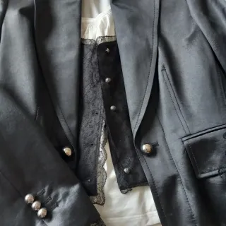 Traje pantalón y chaqueta