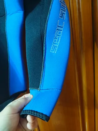 Traje de neopreno SEAC SUB usado una vez