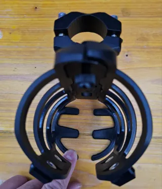 Soporte botella negro