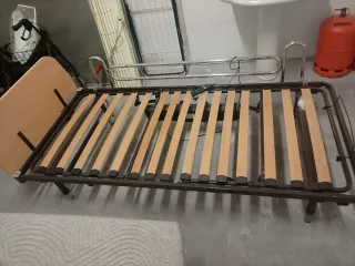 Cama articulada eléctrica