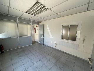 Nave industrial en venta en Sentmenat