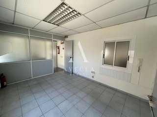 Nave industrial en venta en Sentmenat