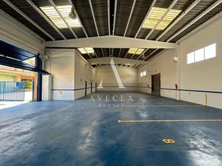 Nave industrial en venta en Sentmenat