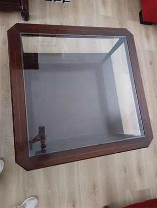 Mesa de salón madera y cristal