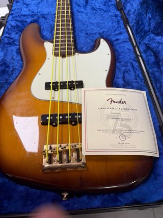 Fender Jazz Bass USA 75th Anniversary