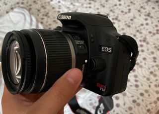 Cámara digital Canon EOS Rebel T1i de 15,1 MP