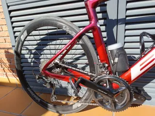Bicicleta BH Roja Carbono RS1