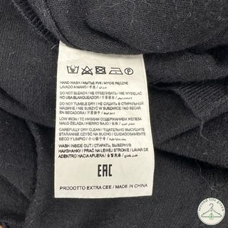 MD2.16 Maglione donna Gaëlle Paris nero con scollo