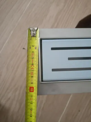 Canaleta de ducha metálica