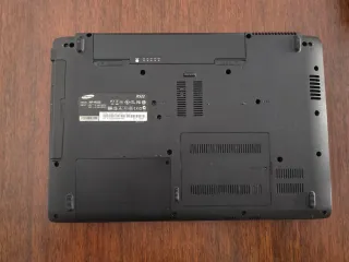 Samsung R522 Portátil Negro/Gris