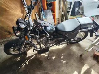 Moto Cruiser 125cc Negra Manual