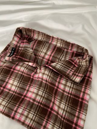 Falda corta cuadros marrón y rosa