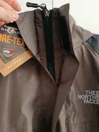 Chaqueta cortavientos talla L hombre