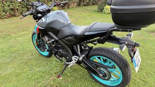Yamaha MT 125 Gris/Azul año 2022. 15000 km