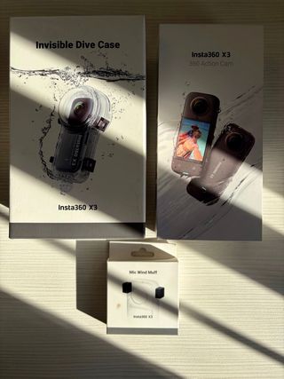 Insta360 X3 + Custodia Subacquea + SD 128GB