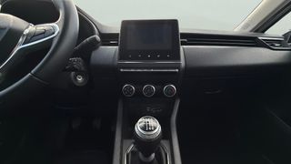 Renault Clio Equilibre TCe 66 kW (90 CV)