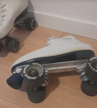 Patines 4 Ruedas Boomerang Blancos. Talla 40