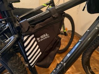 Bicicleta MTB Rin 29 con accesorios