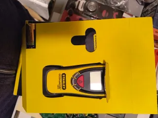 Misuratore Laser Stanley TLM130