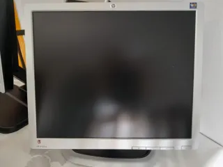 Monitor HP L1950g Plata