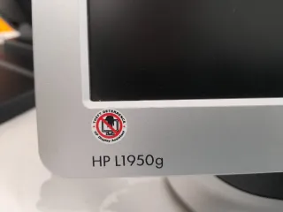 Monitor HP L1950g Plata