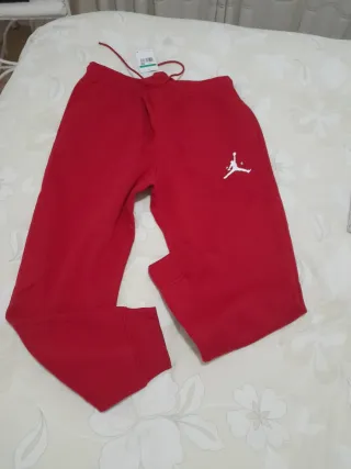 Pantalón Jordan Rojo Talla XL