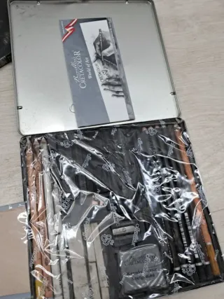 Caja Lobo CRETACOLOR - Juego Dibujo Blanco y Negro