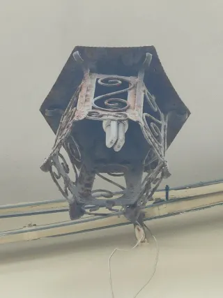 Antica Lanterna in Ferro Battuto