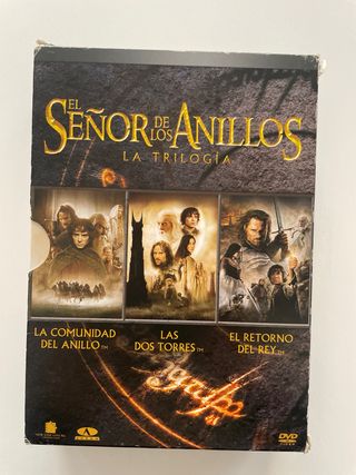 La trilogia del seńor de los anillos en DVD. 8€