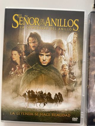 La trilogia del seńor de los anillos en DVD. 8€