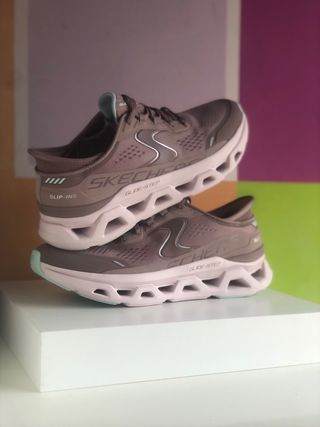 Skechers Glide Step Altus Talla 37