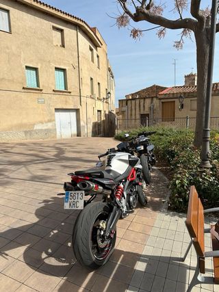 Aprilia Shiver 900