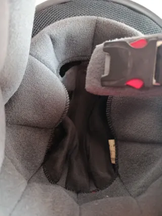 Casco Integral Shoei Negro y Rojo