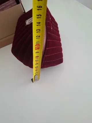 Neceser Charlotte Tilbury Talla M