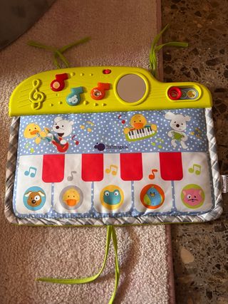 Piano musical infantil con espejo