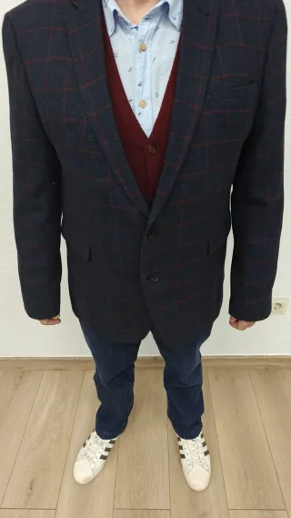 Americana de cuadros azul y rojo Talla XL