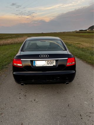 Audi A6 2.4i
