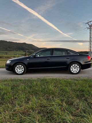Audi A6 2.4i