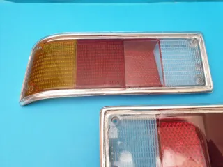 Opel Rekord D plastica fanale posteriore destro e