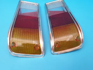 Opel Rekord D plastica fanale posteriore destro e