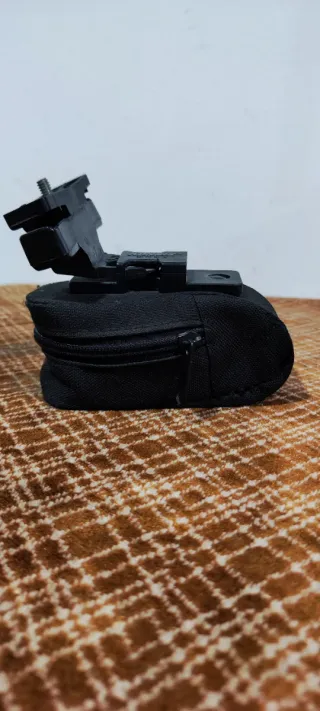 Bolsa sillín bicicleta negra