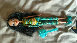 Muñeca Monster High Cleo Dead Tired