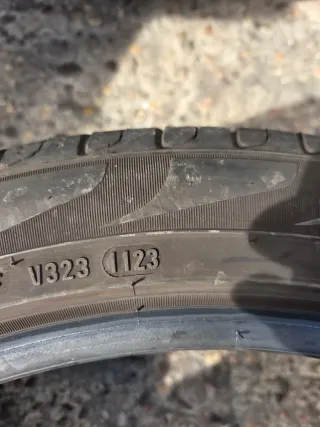 2 unidades pirelli scorpion 235/45/20/ al 80%