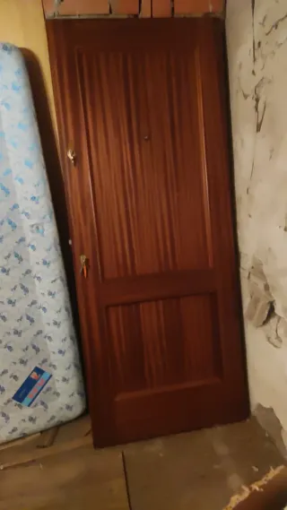 Puerta blindada principal madera