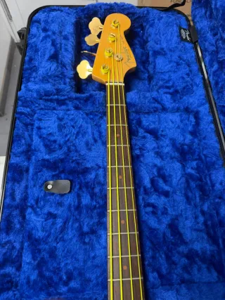 Fender Jazz Bass USA 75th Anniversary – Edición