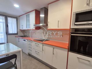 Piso en alquiler en Hermanos Falcó - Sepulcro Bolera en Albacete