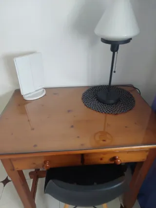 Mesa escritorio o cocina madera y cristal