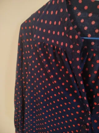 Camiseta/camisa lunares